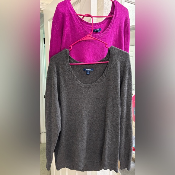 Old Navy Sweaters - Picture 1 of 2